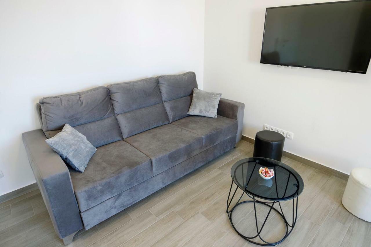 אומיס Apartmani Ticinovic מראה חיצוני תמונה