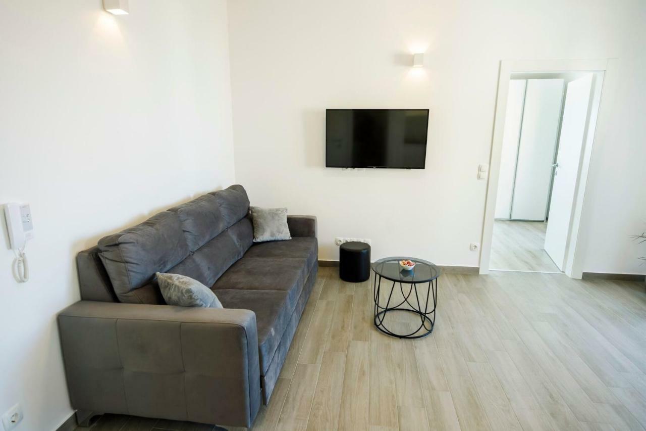 אומיס Apartmani Ticinovic מראה חיצוני תמונה